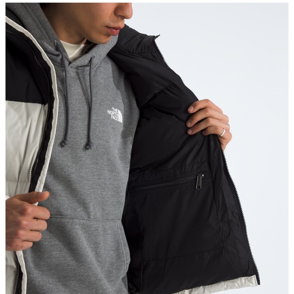 The North Face Men's Down 1996 Retro Nuptse Jacket White Size XS NWOT 700 - Picture 5 of 16